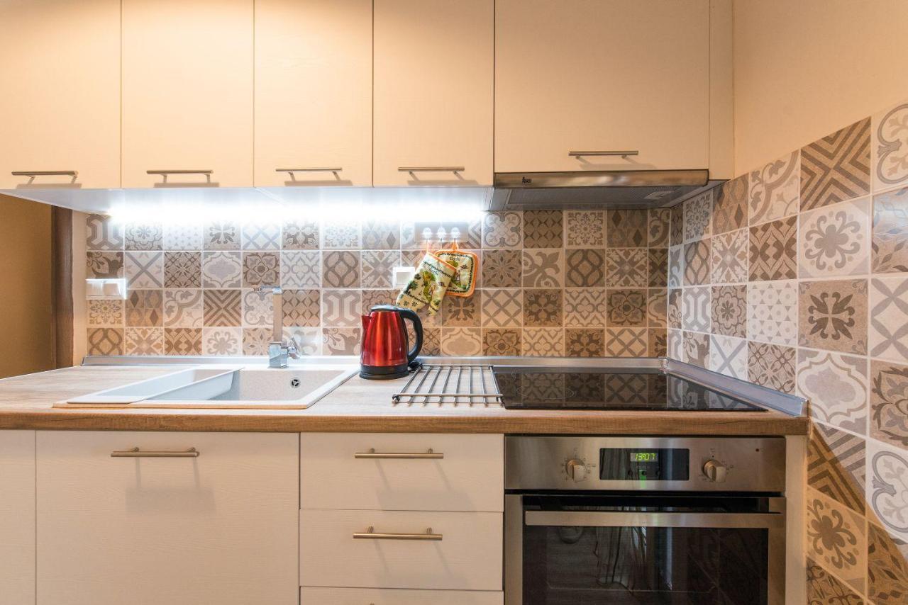 Apricot By Halu! Cozy Apt Next To Agia Sophia Metro Station Selanik Dış mekan fotoğraf